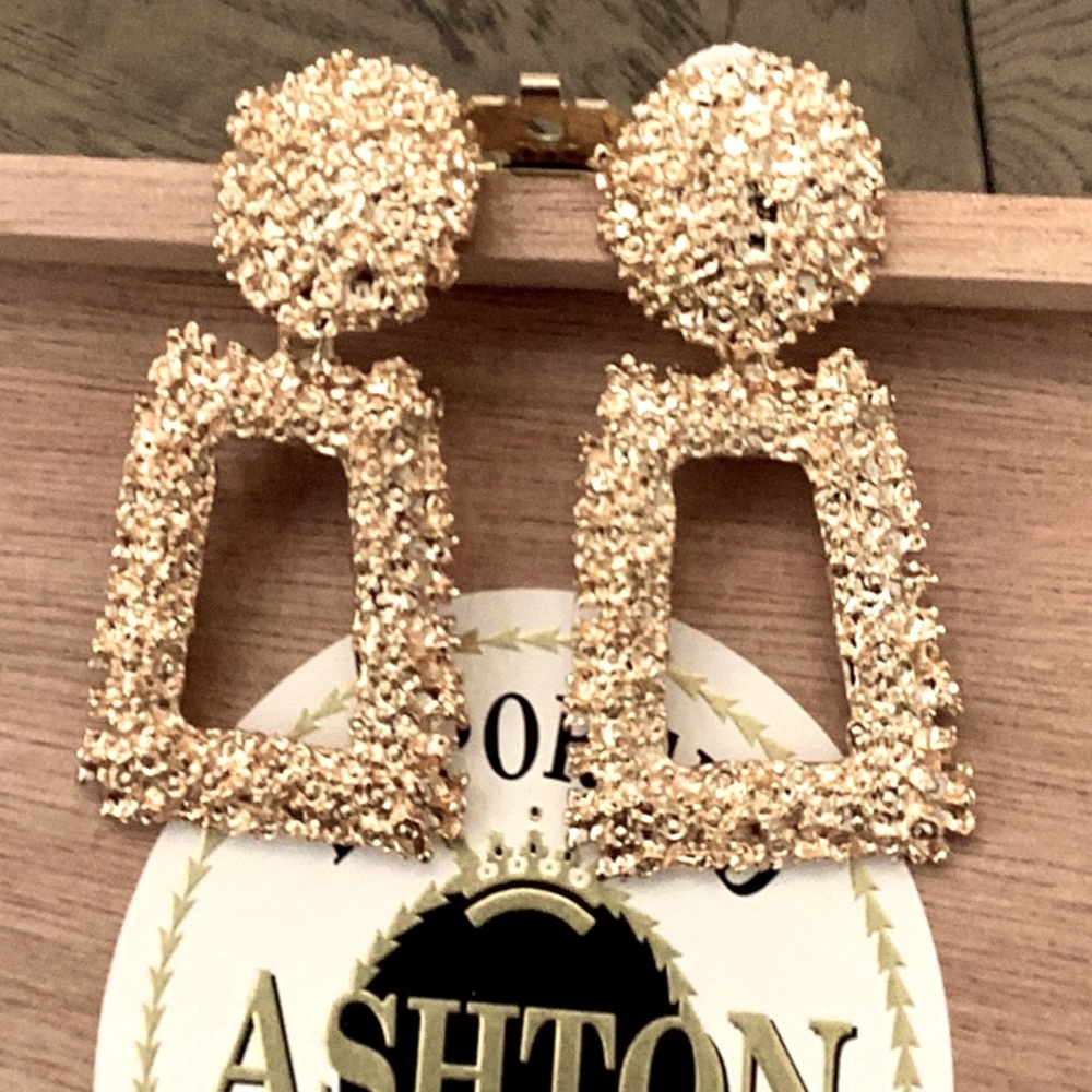 New Gold Drop Earrings square.